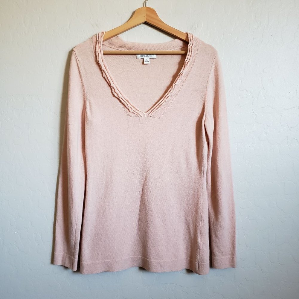 Banana Republic Italian Yarn Ruffled V-Neck Sweater Cashmere Wool Pink Sz Small